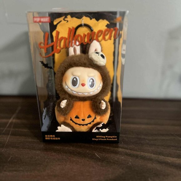 Authentic New Pop Mart Labubu Halloween Party Series Sitting Pumpkin - Picture 1 of 2